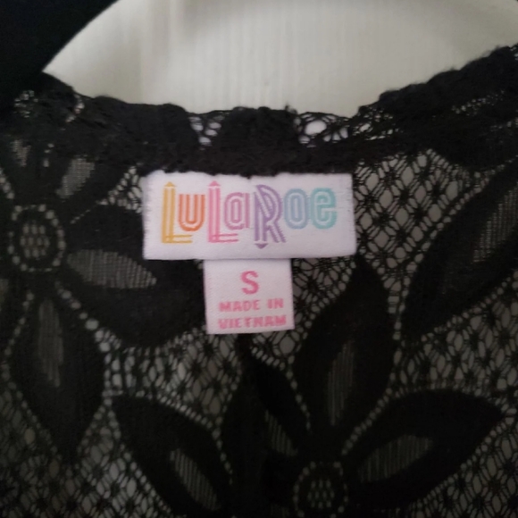 NWOT solid black lace Lularoe Lindsey - Picture 2 of 2